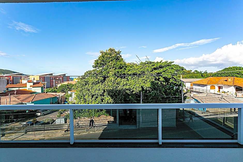 Ao lado Costão do Santinho. Churrasqueira - SBR304