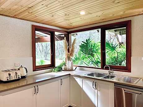 William Bay Cottages