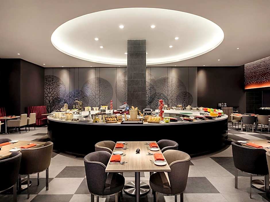 Pullman Miri Waterfront