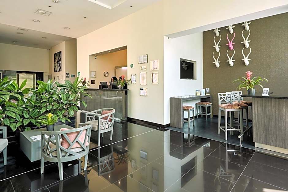 Hotel bh El Poblado