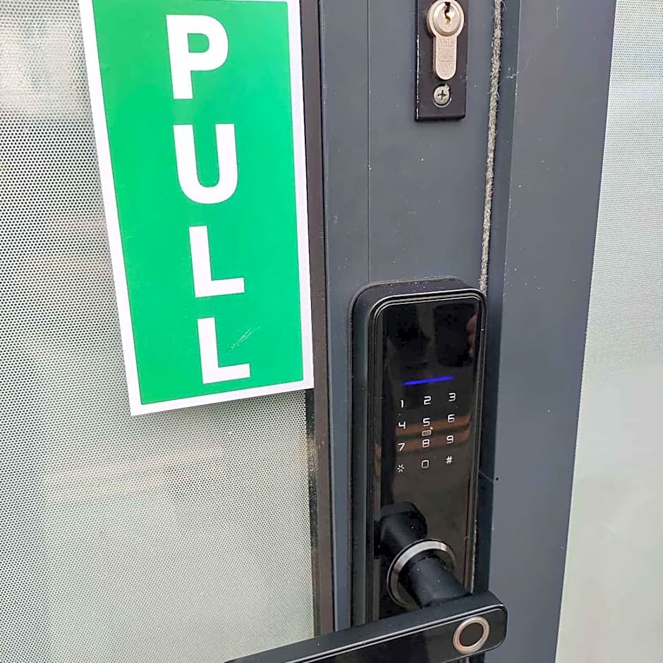 Cosmos Capsule Hub London