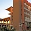 Mom Hotel
