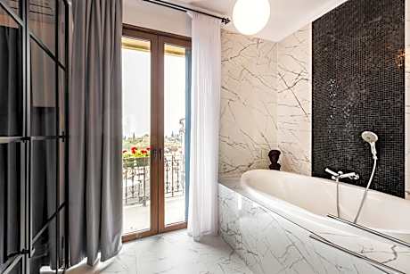 Junior Suite with Balcony