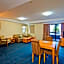 Oaks The Entrance Waterfront Suites