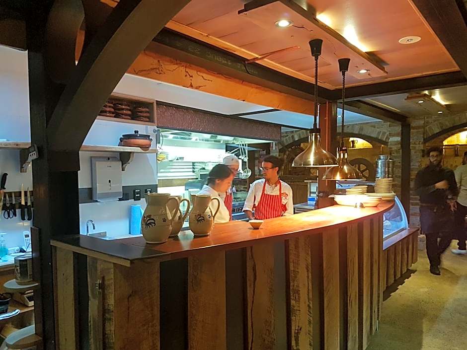 Bridgefield Guest House