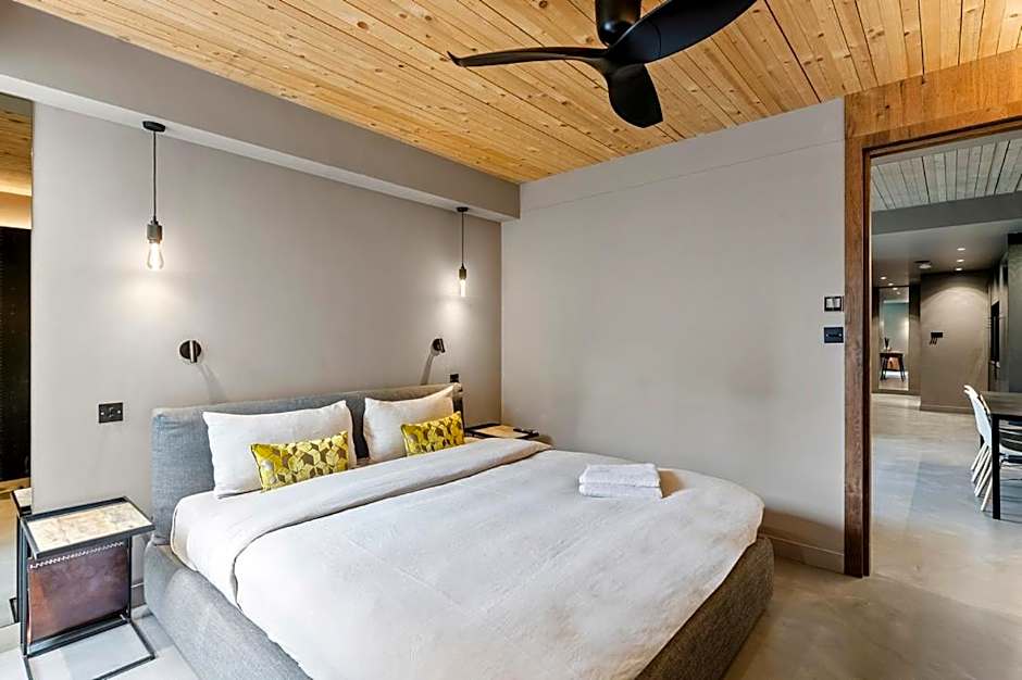 Sleepy Joes Apartments