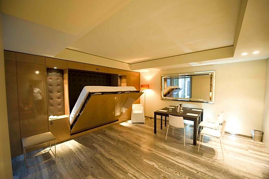 Hotel Romano House