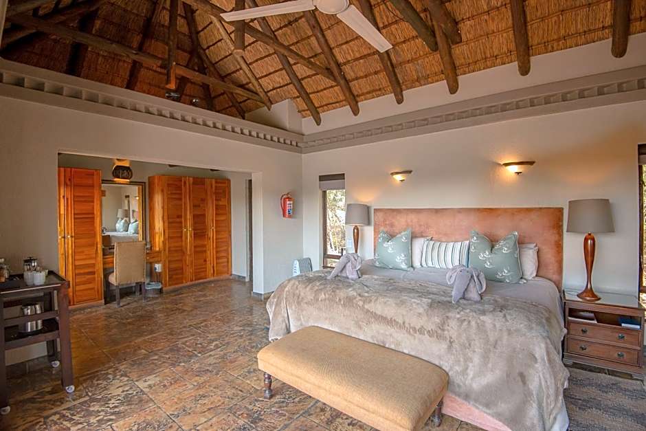 Waterbuck Game Lodge Thornybush Nature Reserve