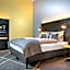 Holiday Inn - the niu, Fury Aschheim by IHG