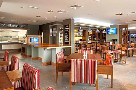 Premier Inn Dudley Town Centre