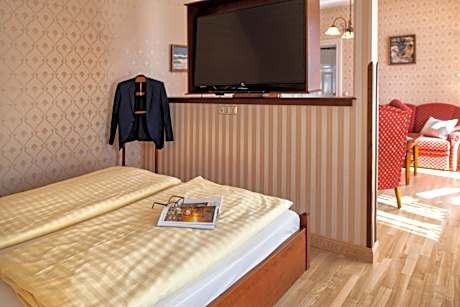 Junior Suite with Balcony