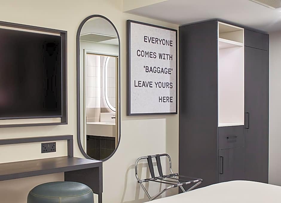 Leonardo Hotel Dublin Christchurch - Formerly Jurys Inn