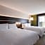 Holiday Inn Express & Suites Chicago - Hoffman Estates By IHG