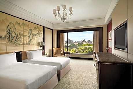 Deluxe Twin Room with River View