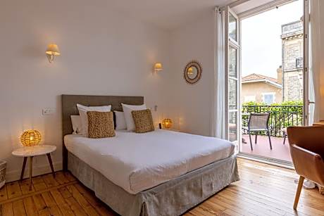 Premium Double Room with Terrace