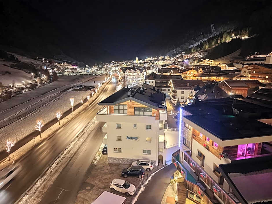 SCHMID Rooms & Apartments