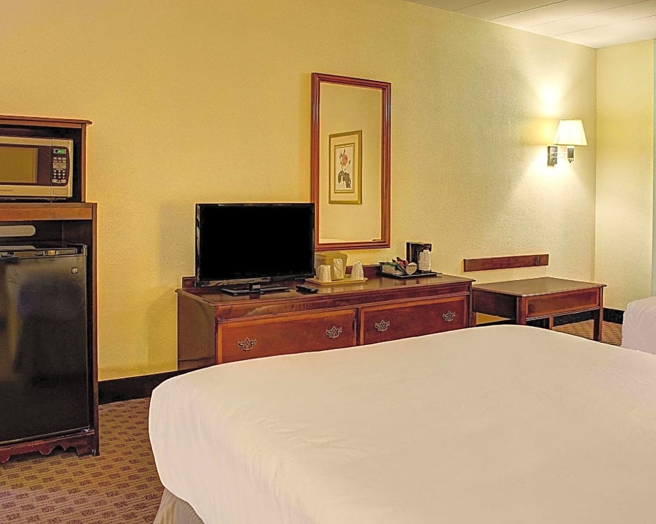 Quality Inn Richmond North