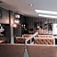 Livingston Lodge Hotel