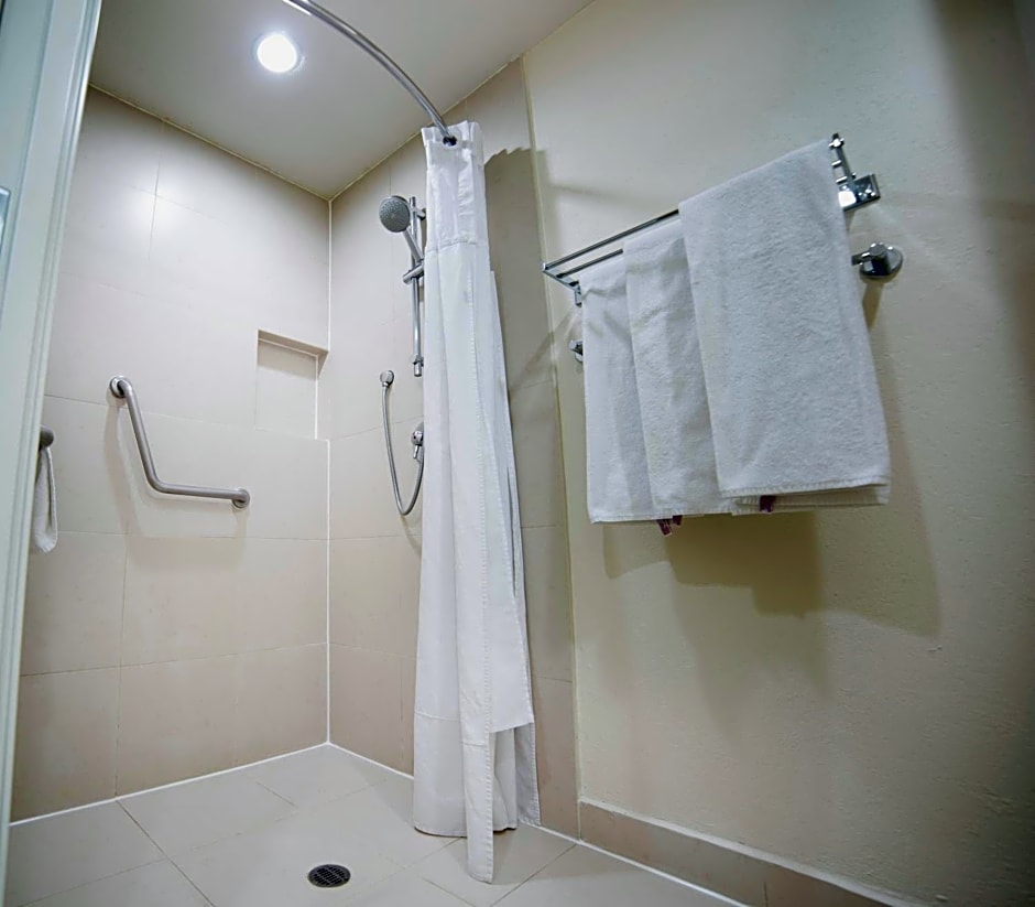 Holiday Inn Express Guadalajara Expo By IHG