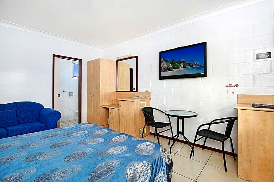 Caloundra Moffat Beach Motel