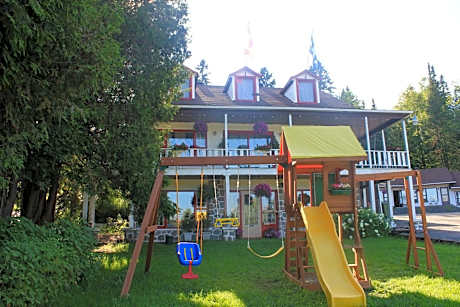 Motel Des Pays D'En Haut