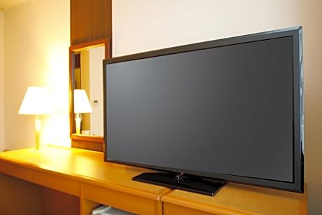 Twin Room with Extra Bed - Non-Smoking