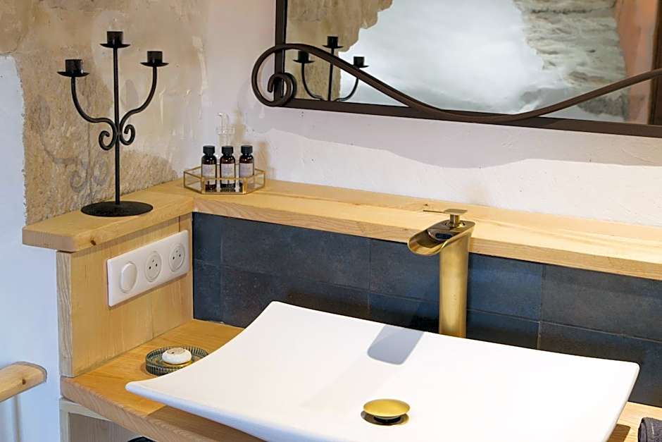 Maison Lapopie chambres et gîte