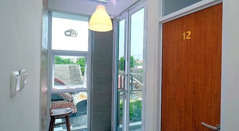 RedDoorz Syariah near Alun Alun Temanggung