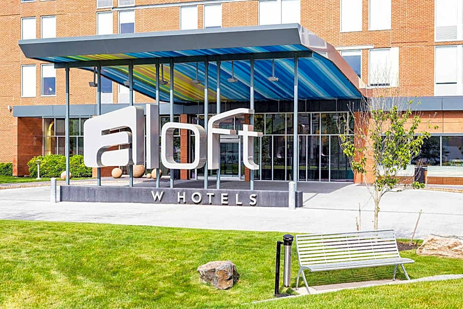 Photo 1 of 39 of Aloft Lexington