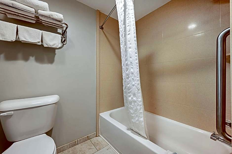 Best Western Ashbury Inn