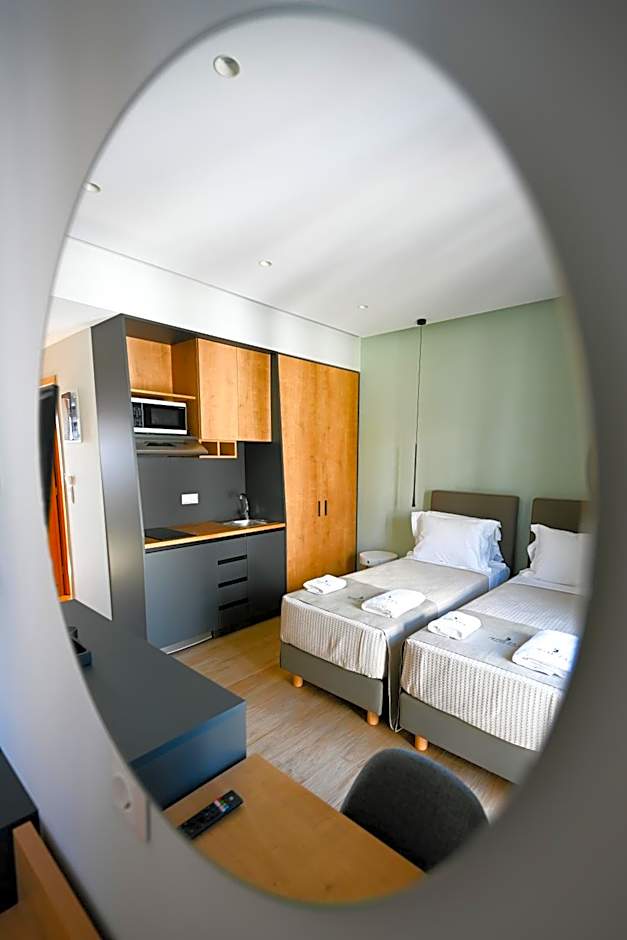 Eumorphia Studios & Apartments