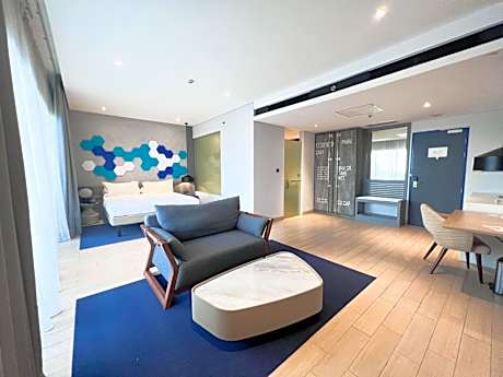 Junior Suite with Balcony