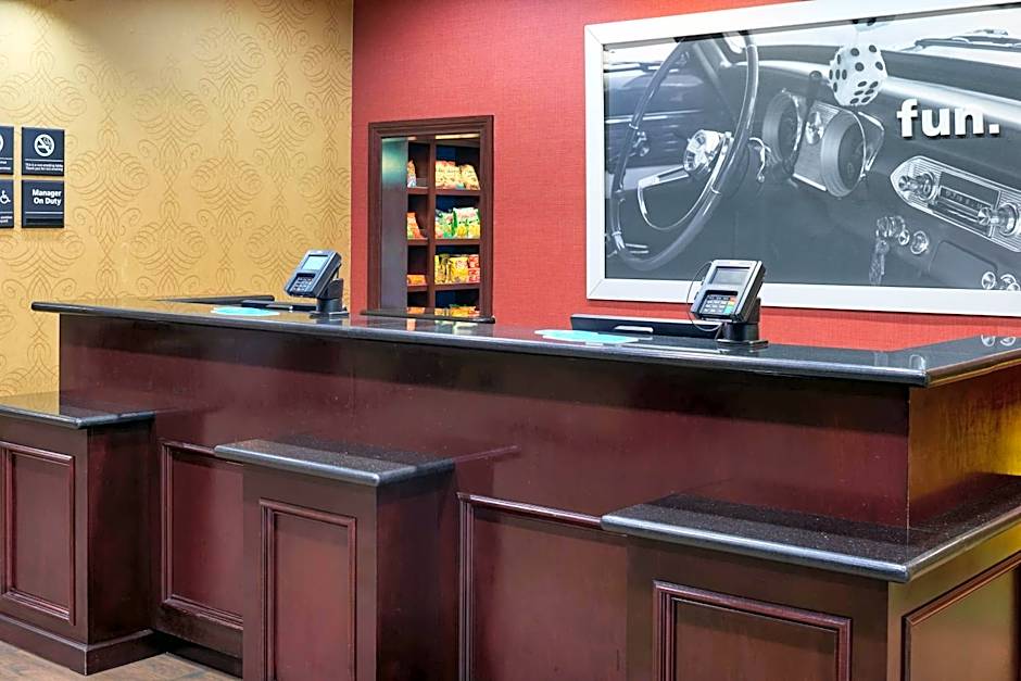 Hampton Inn By Hilton And Suites Buda