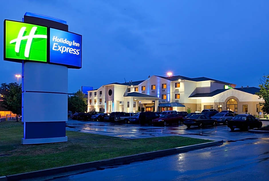 Holiday Inn Express Hotel Pittsburgh-North/Harmarville By IHG