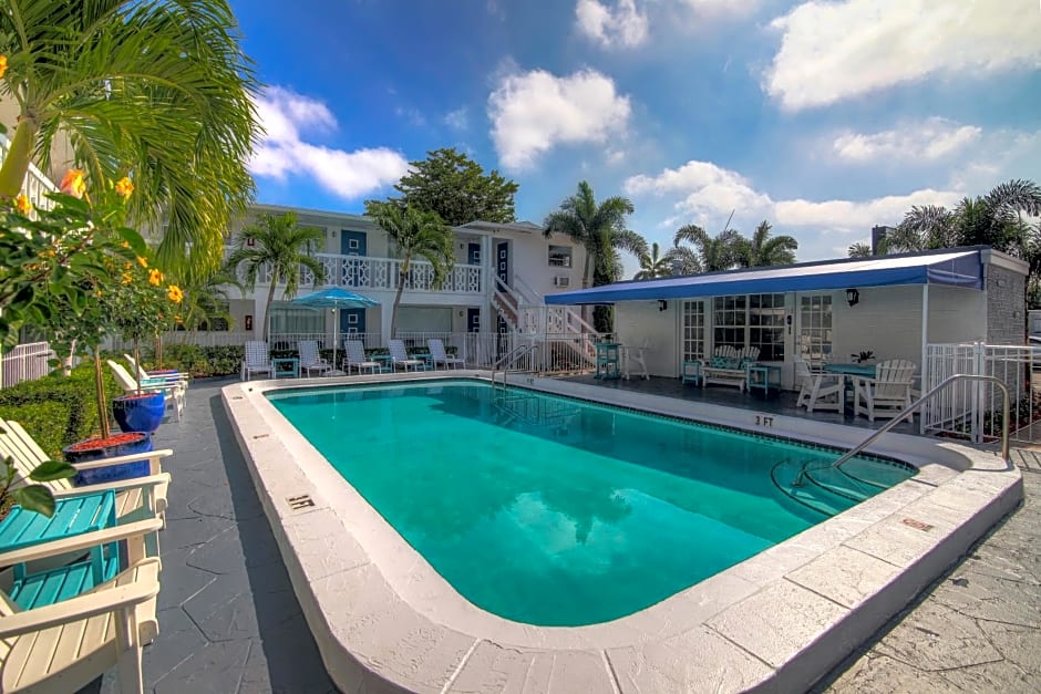 May-Dee Suites in Florida