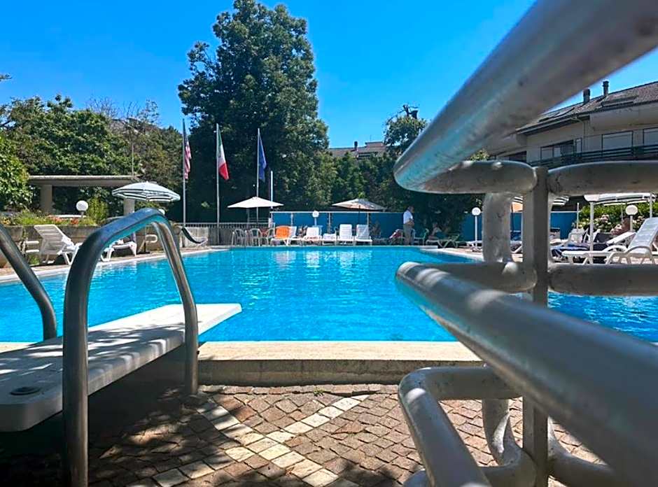 Mondial Park Hotel