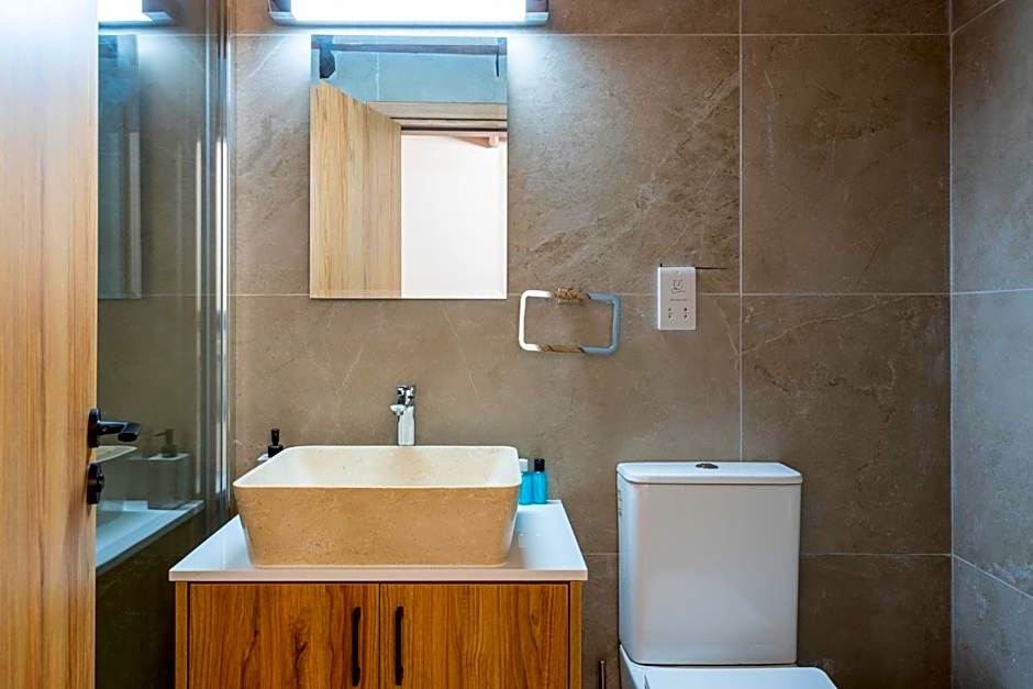 Stone Court Boutique Studios