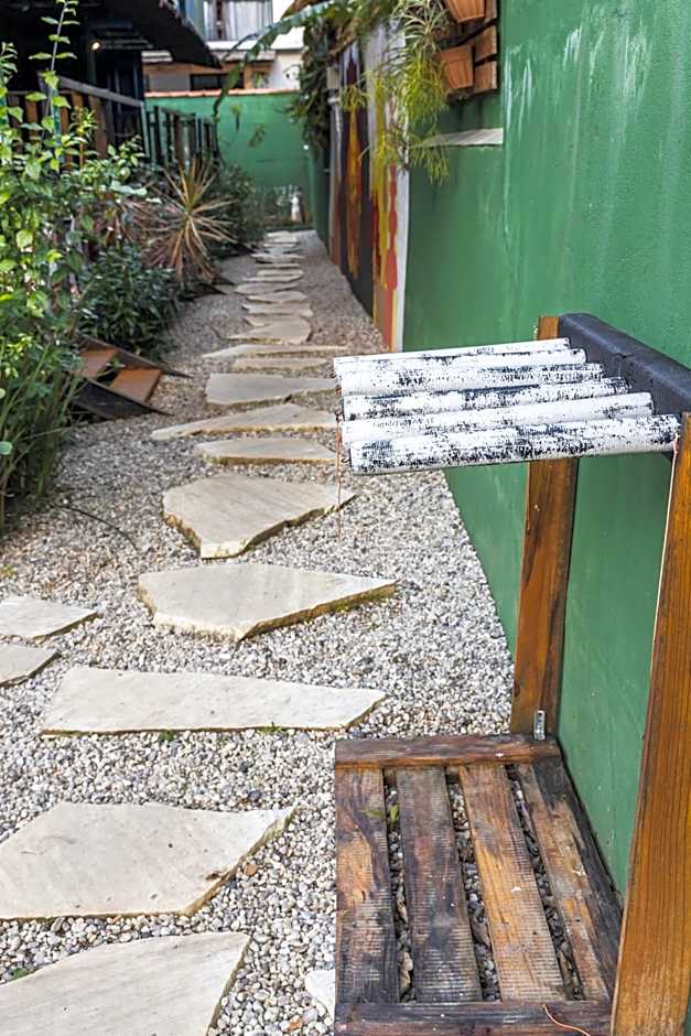 Praia Camburi - Studios Kuta