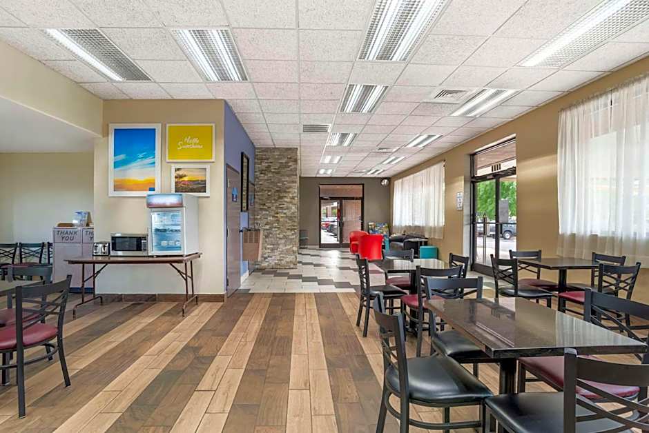 Quality Inn near Speedway