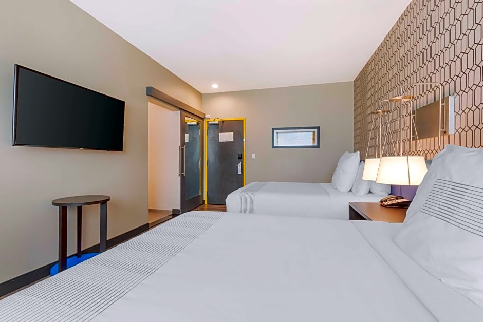 GLO Best Western DeSoto Dallas