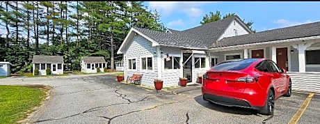 Pilgrim Inn & Cottages
