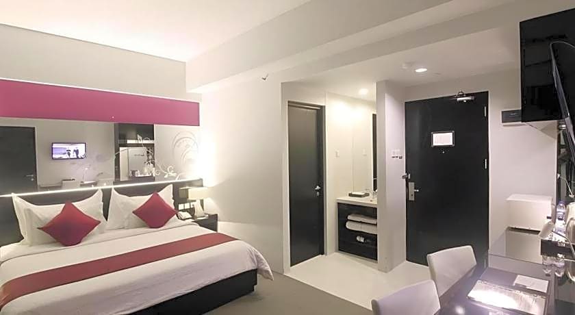 Grand Darmo Suite by AMITHYA