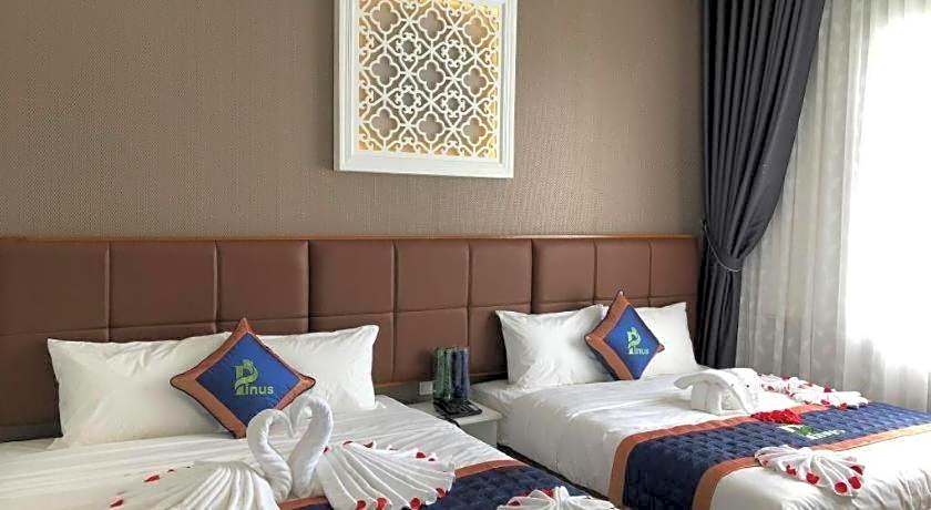 Pinus Hotel