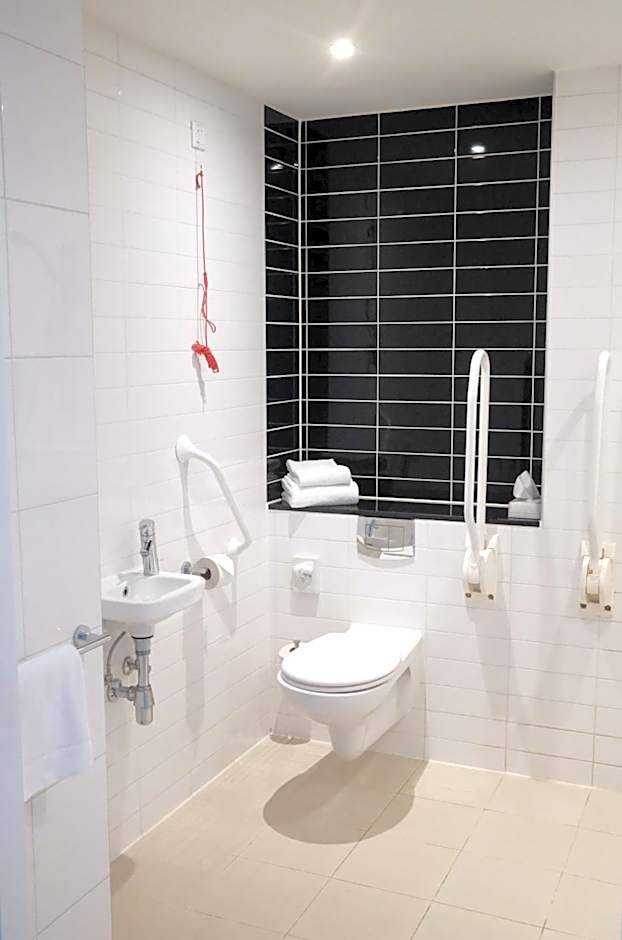 Holiday Inn Express Rotterdam - Central Station By IHG