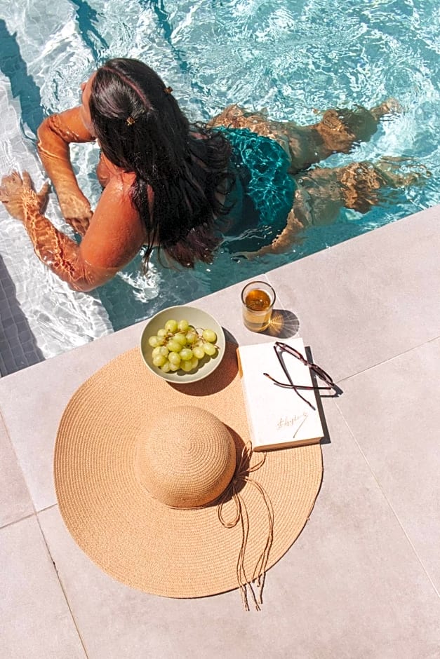 Casa L-N-Noa Boutique room whit private pool