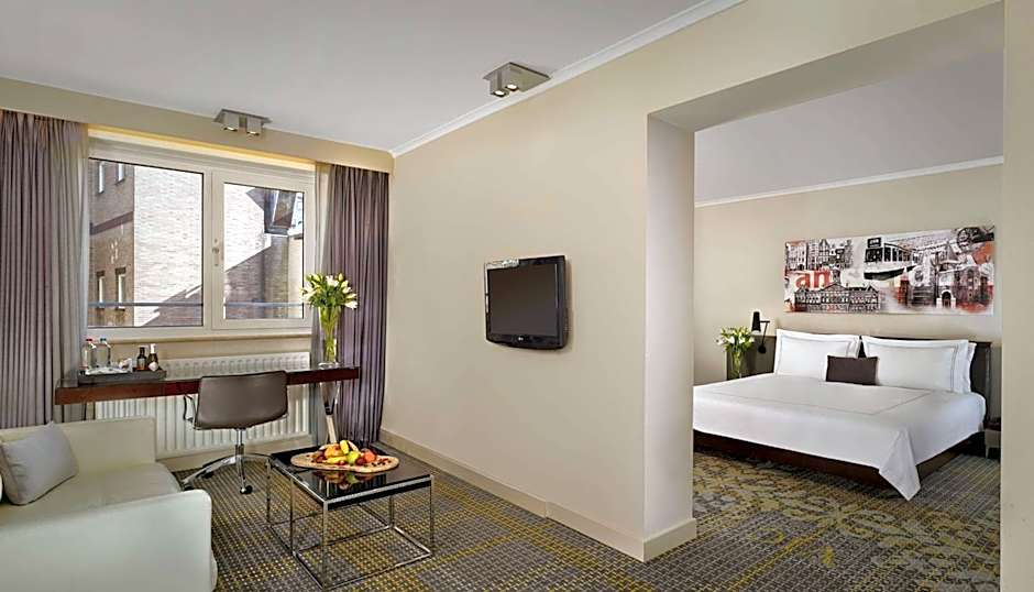 Park Plaza Victoria Amsterdam