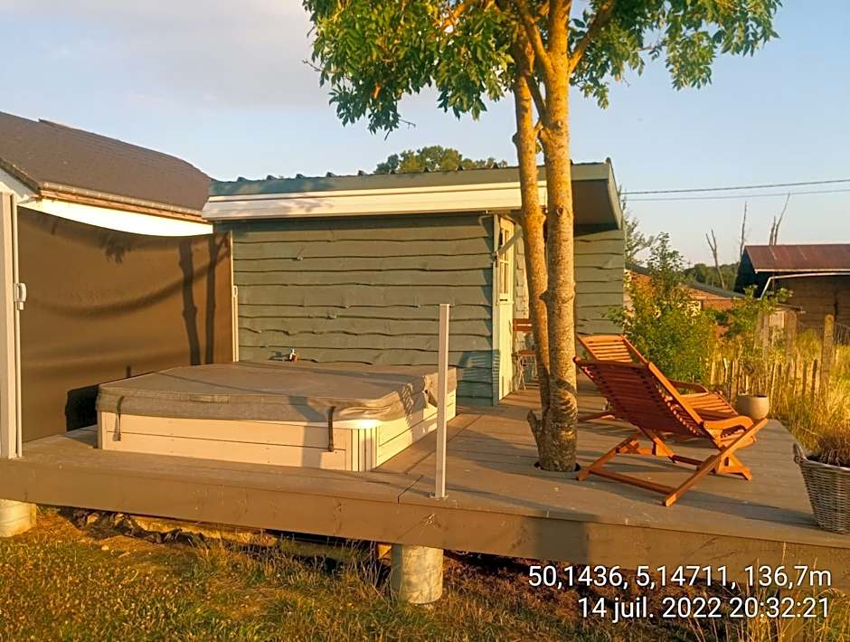 Foto 1 dari 5 — Maisonette