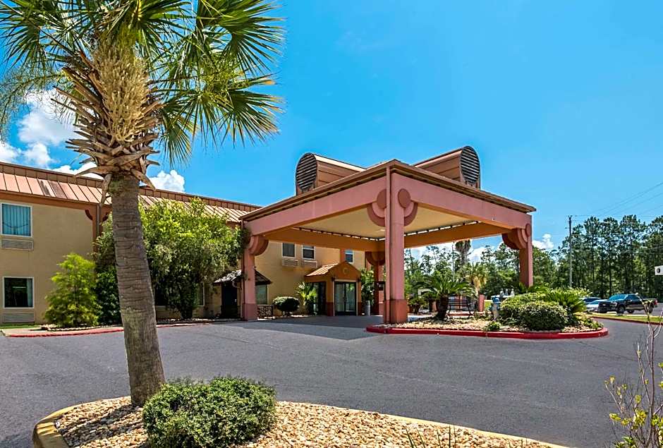 Econo Lodge Inn & Suites Diamondhead