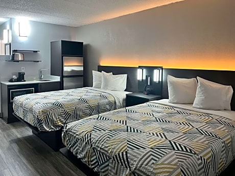 Quadruple Room - Non-Smoking