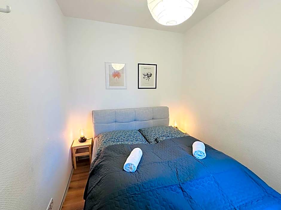 Apartmenthaus am Dom - Zentrum & Ruhige Lage, Perfekt für Business Trip, Auch für Familie, Viel Platz mit Küche